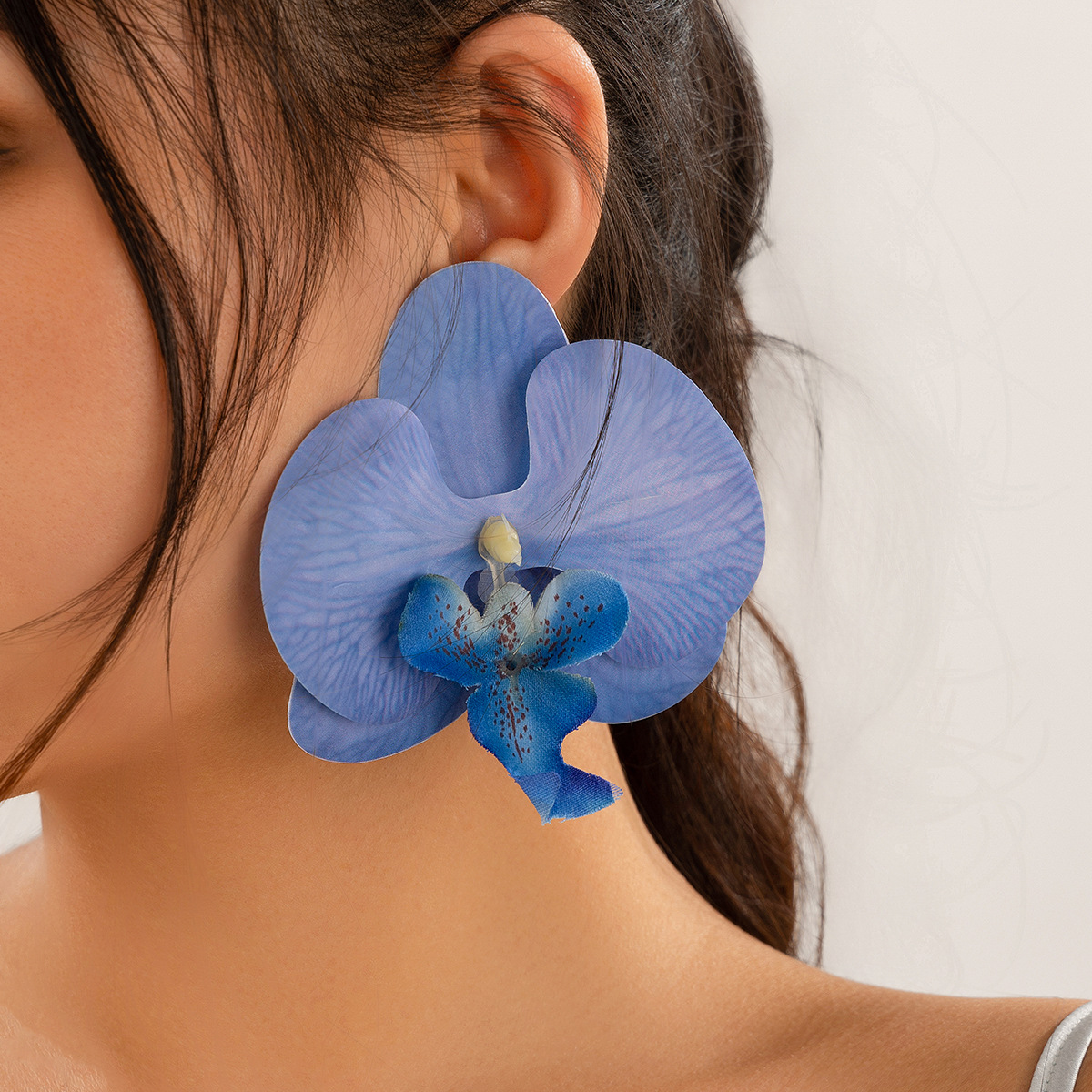 Phalaenopsis necklace and earrings