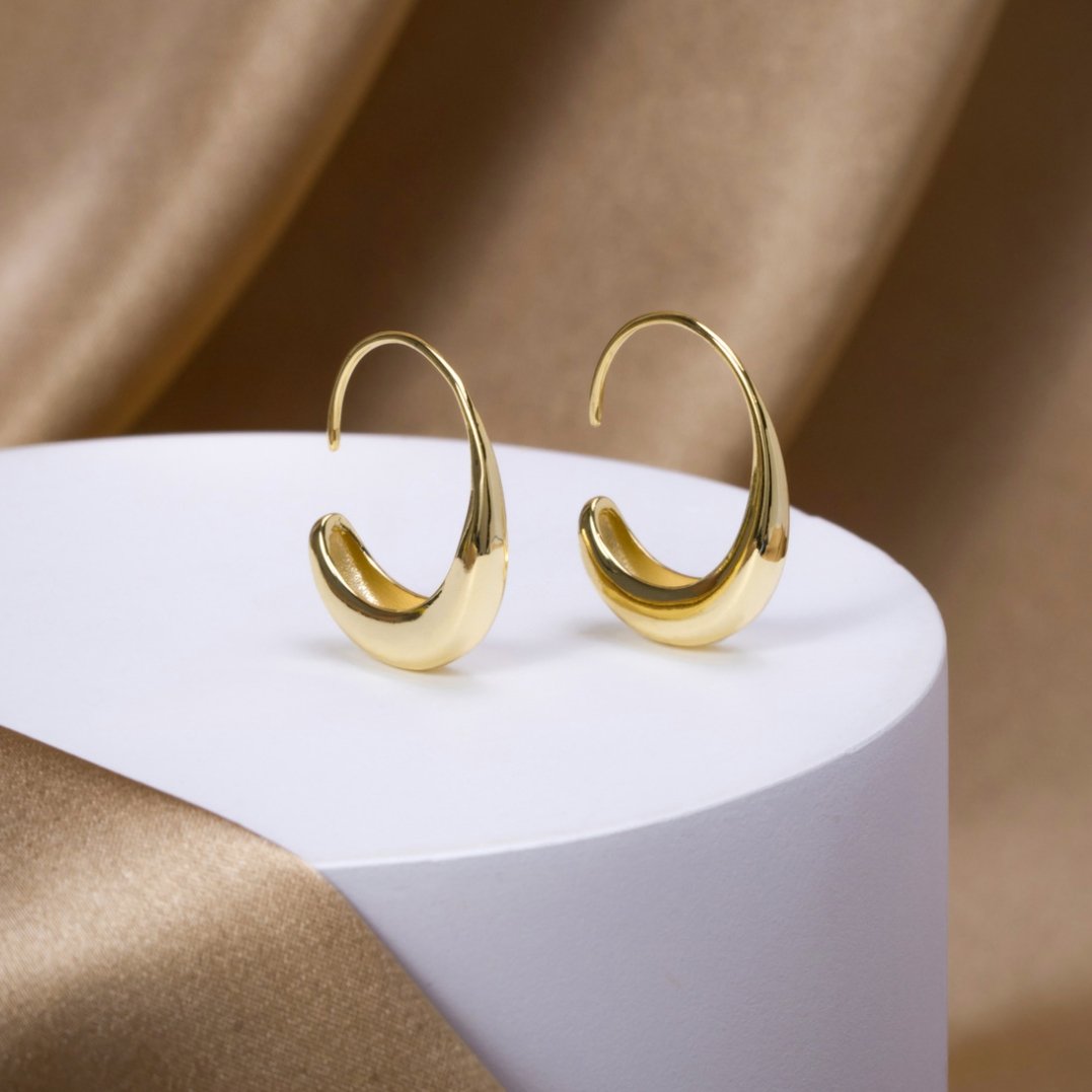 Suzanne – Textured Gold Earrings