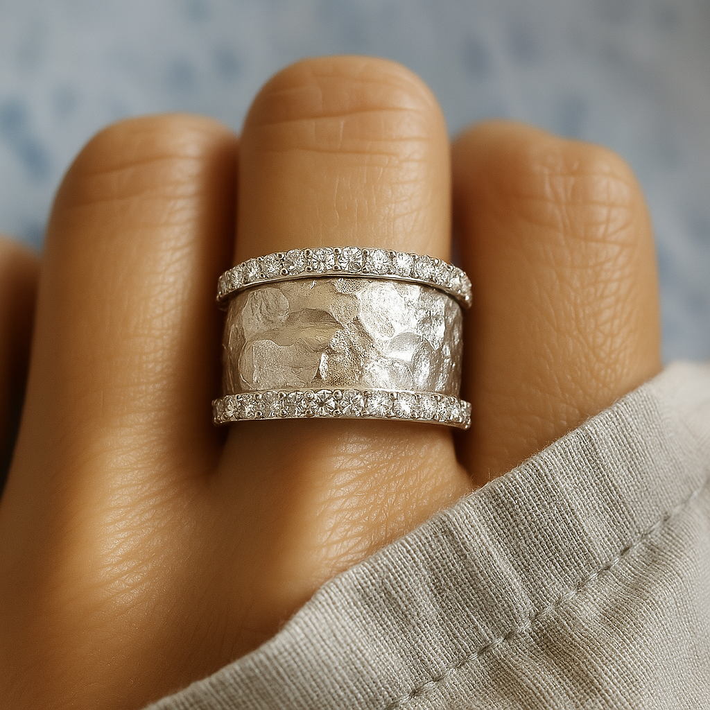 Hannah - Vintage Ring Silver Zirconium