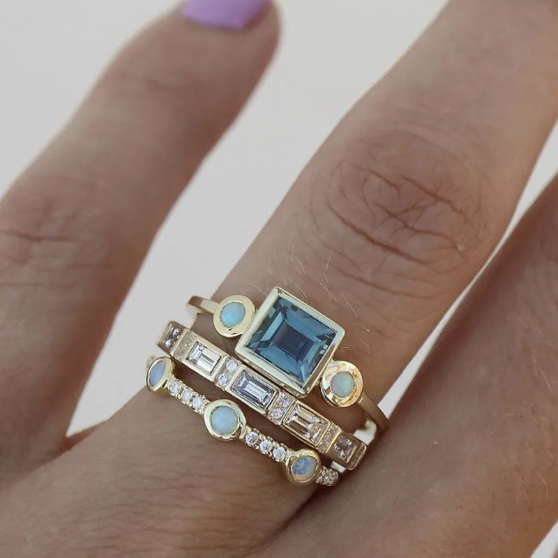 Herta - Vintage Ring Set with Blue Crystal