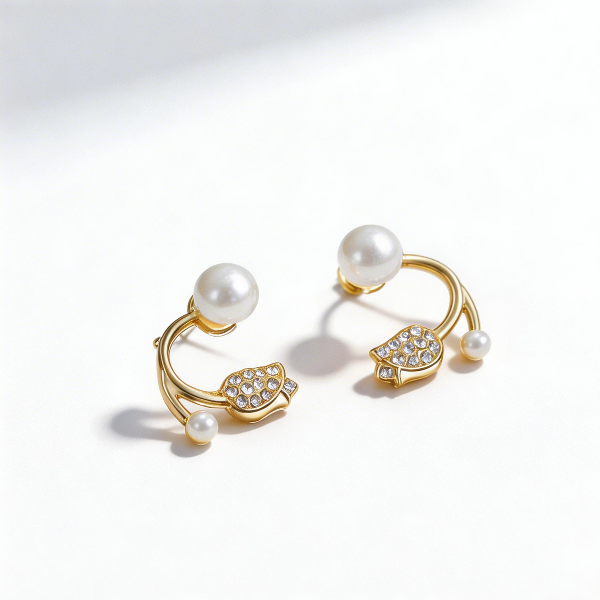 Tulip Pearl Pavé Ear Cuff Stud Earrings