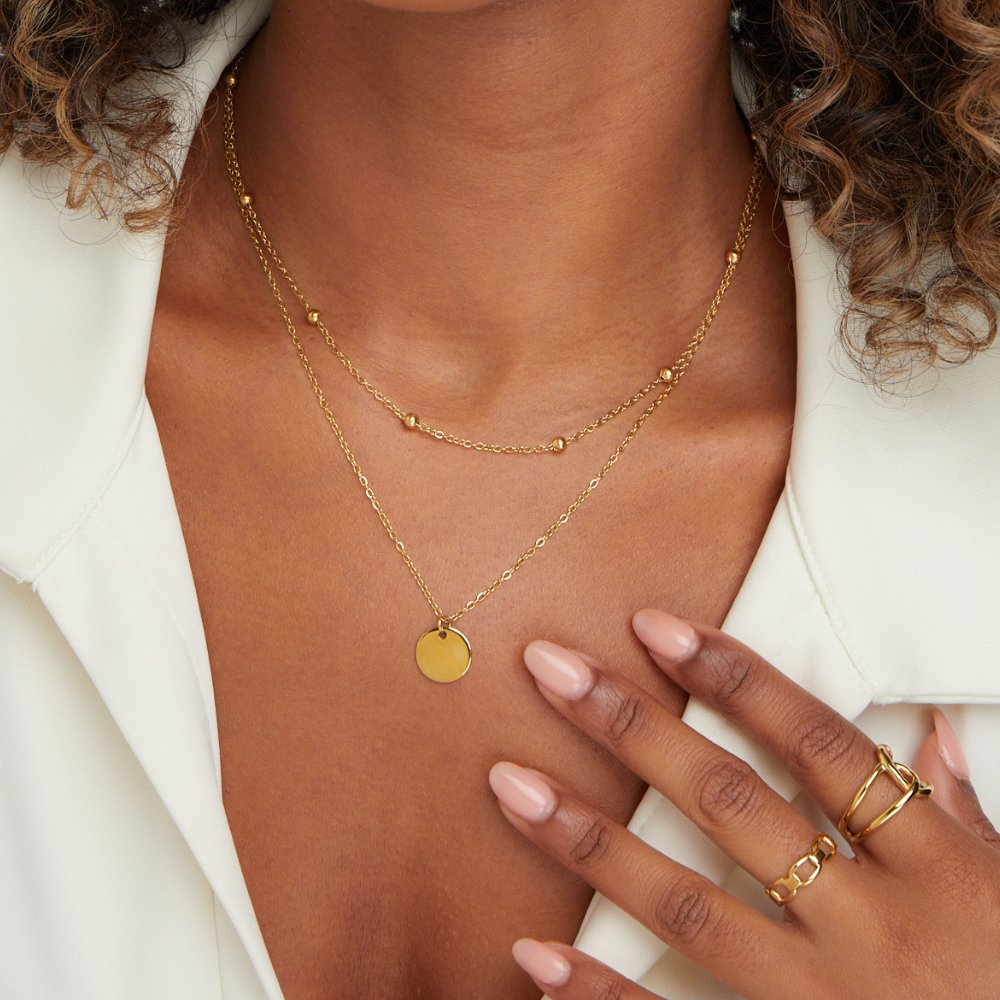 Stable Plate Necklace