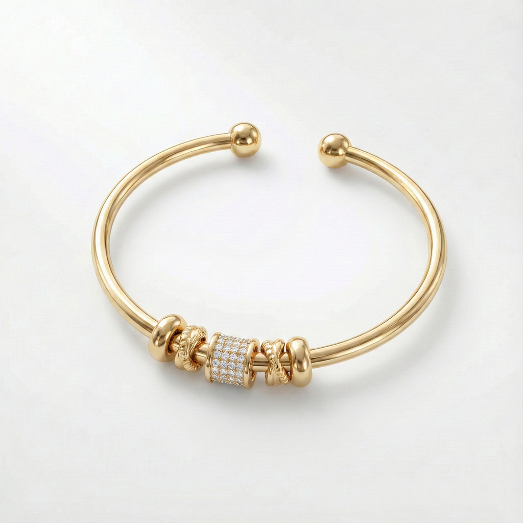 Nina - Adjustable Gold-Plated Charm Bracelet