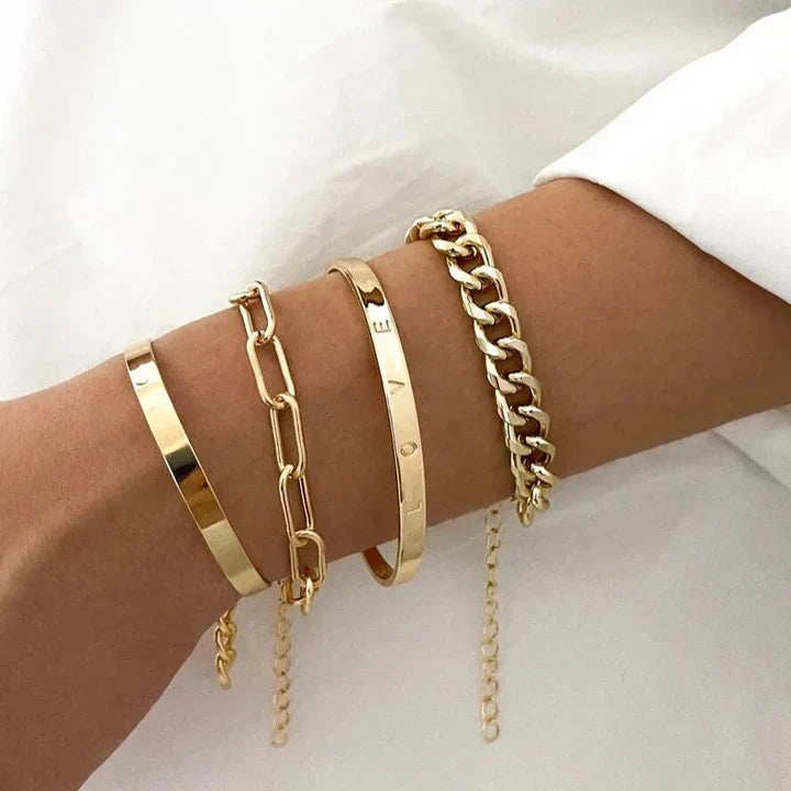 Noemi - Elegant Gold Set