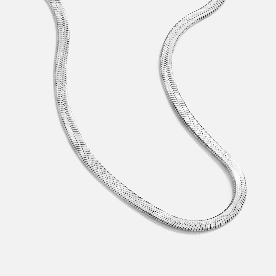Katarina – Smooth Movement Silver Chain