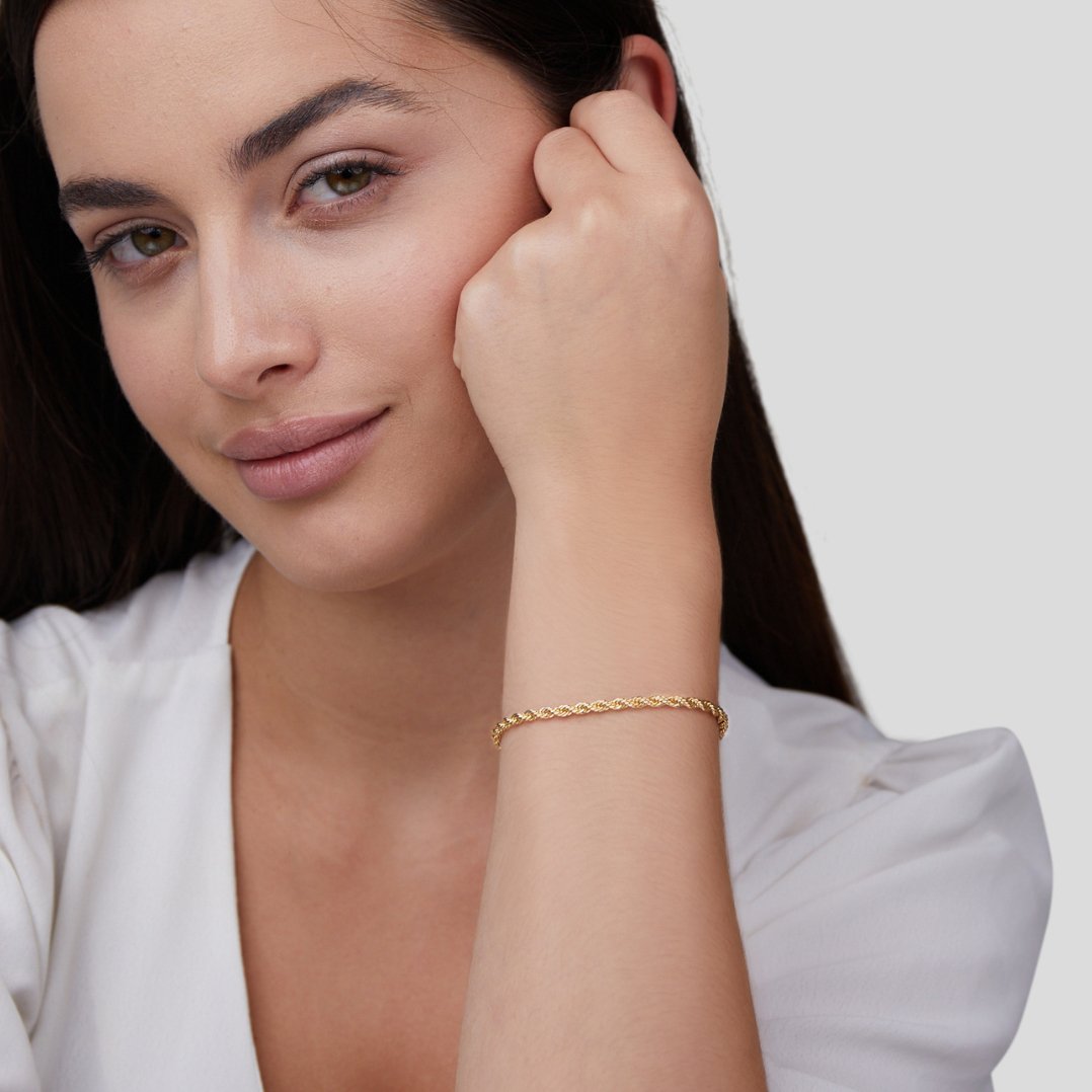 Isabella - Chic Braided Gold Ring