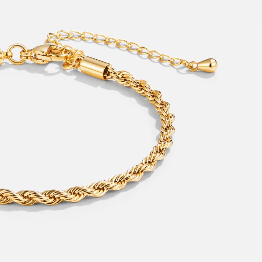 Isabella - Chic Braided Gold Ring